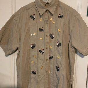 Mandal Bay Woman’s Tan Button Up Shirt, Chicks, Chickens, Hens, Farm, Vintage